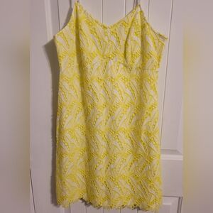 CROWN & IVY Eyelet Dress Fully Lined and beautiful! Size 8 ♥️